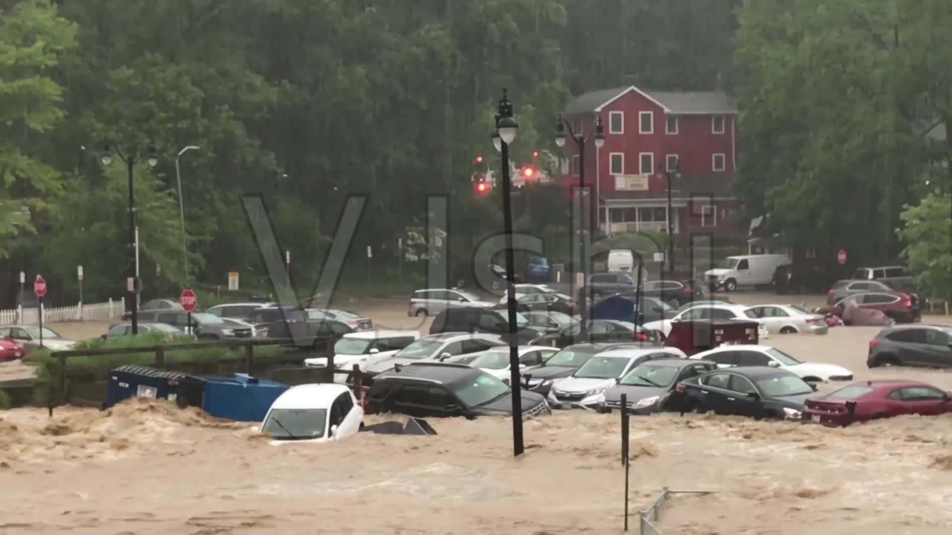 南方特大暴雨下的科技“护盾”：恒星物联内涝排水监测预警系统